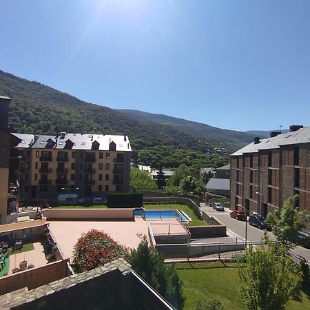Apartaments Sort Pirineus Exteriér fotografie