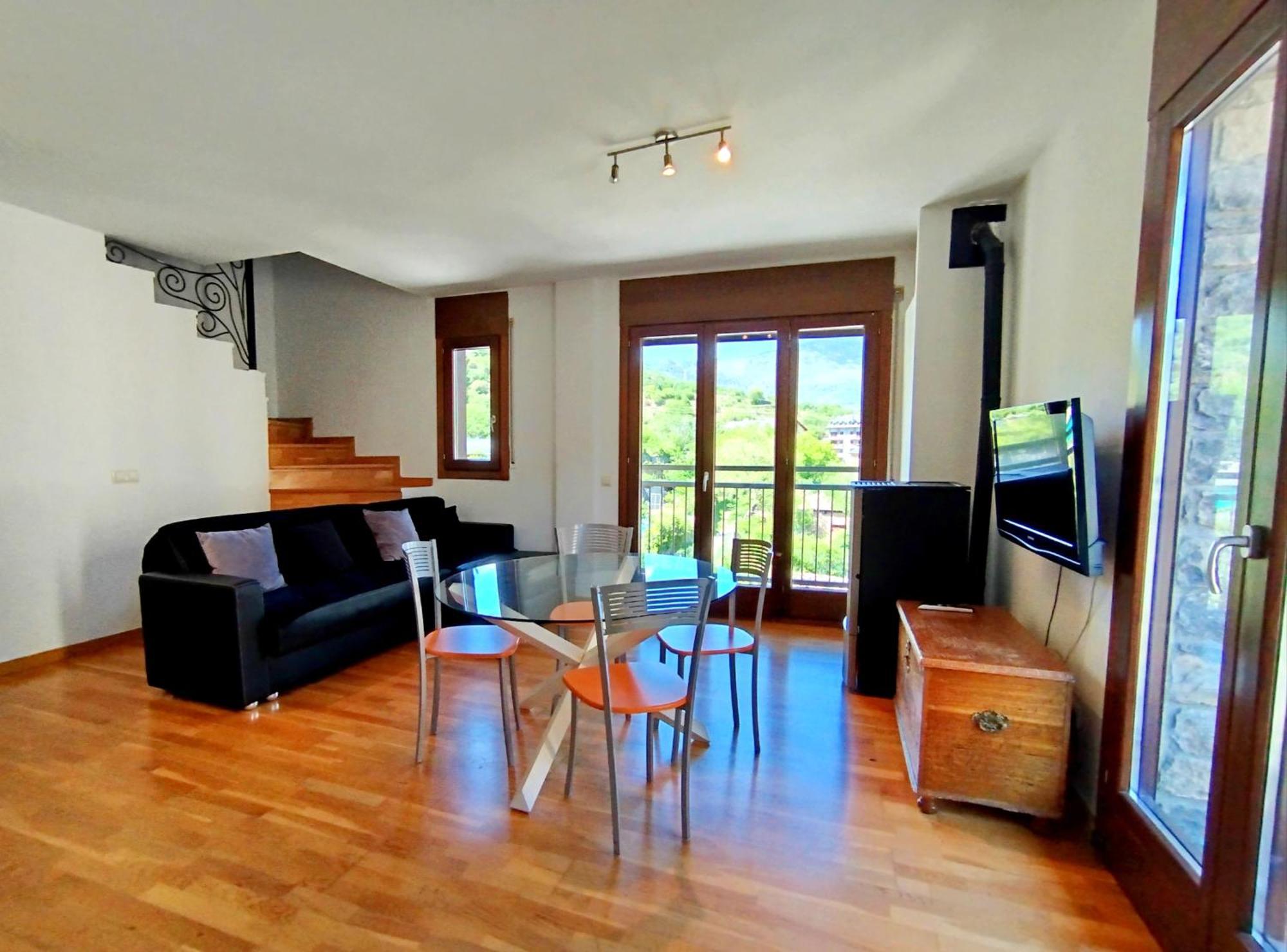 Apartaments Sort Pirineus Exteriér fotografie