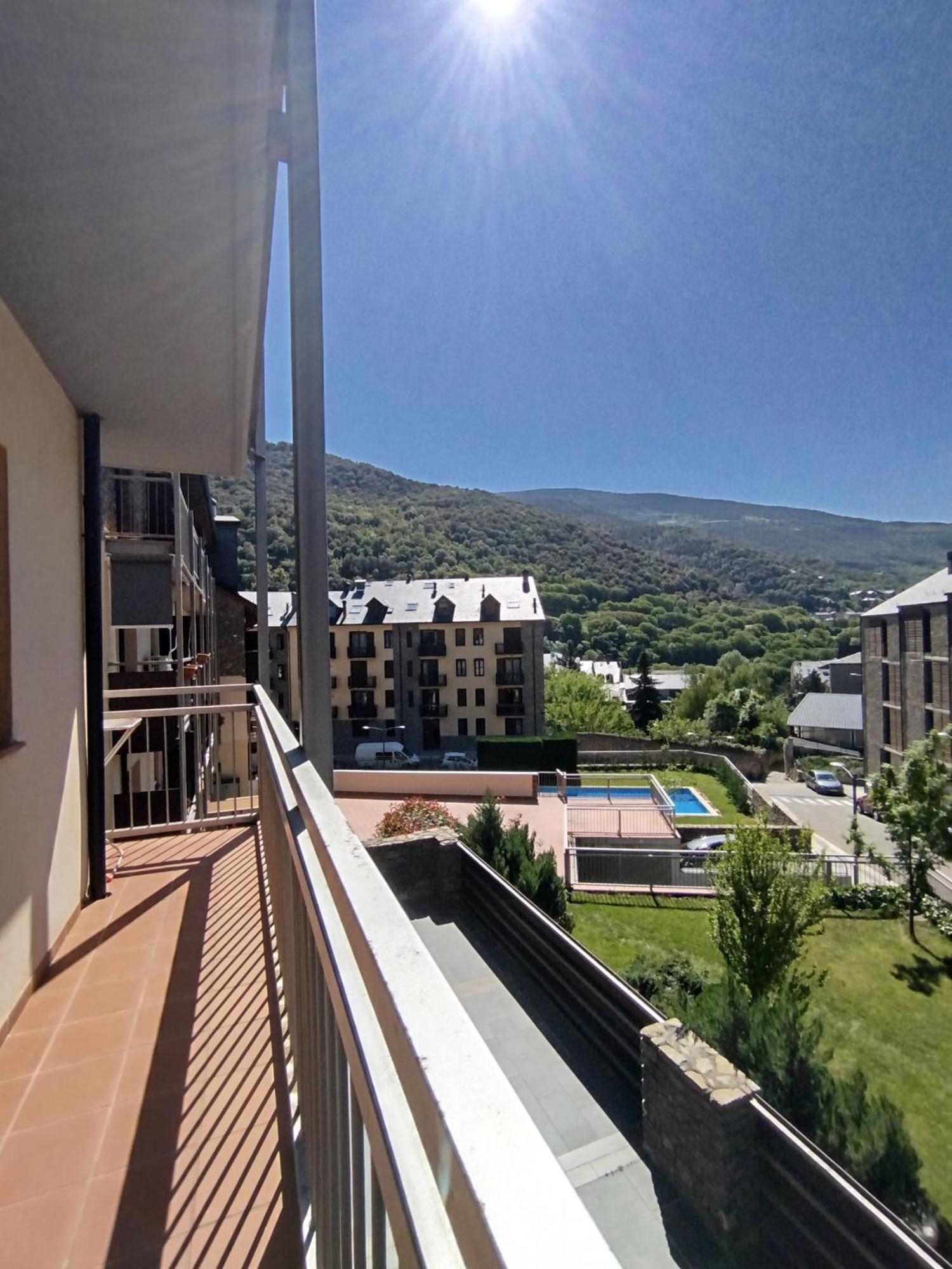 Apartaments Sort Pirineus Exteriér fotografie